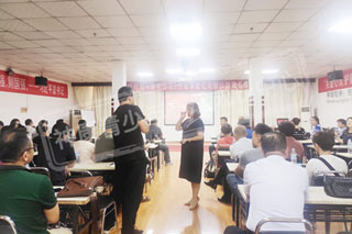 济南神康青少年心理成长中心家长公益课堂解决家长育儿难题