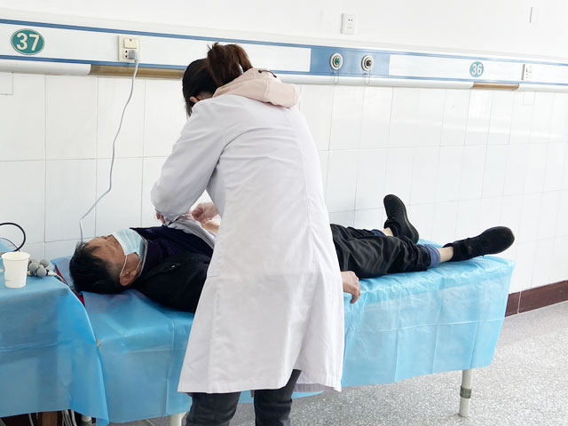 ���ϸ���������������ҽԺΪ����м����ṩ��Ѳ��塢��ҩ����